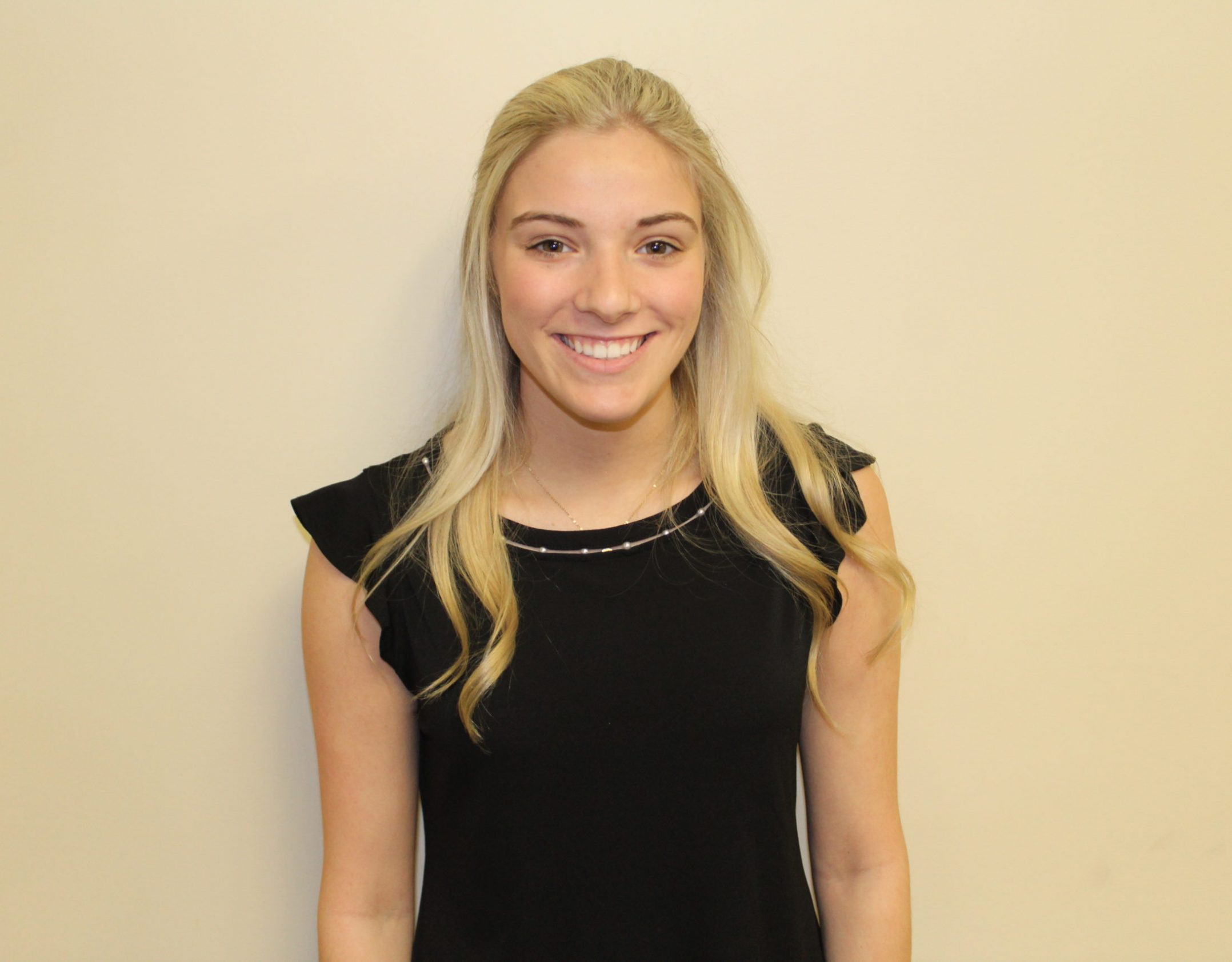Makailyn Makailyn headshot